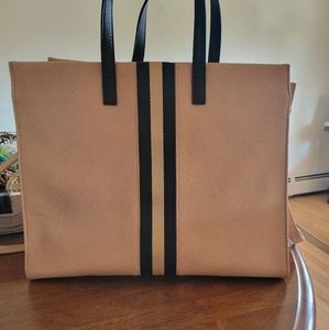 VICI Moda Luxe Handbag/Crossbody